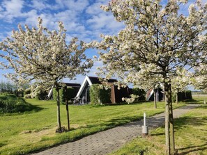 Property grounds - Hotelhuisje Warmenhuizen #E (Warmenhuizen)