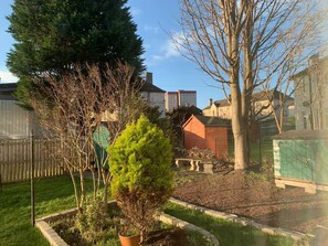 Property grounds - Rena- Bright & Modern City Center Apartment. (Edinburgh)