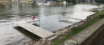 Dock Life Cottage 5 - Riverside, 1 Bedroom, Wasaga
