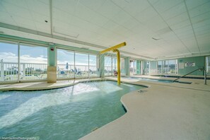 Condo (Holiday Sands 917) | Pool