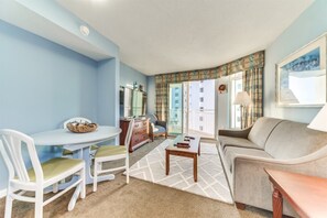 Condo (Holiday Sands 917) | Living room