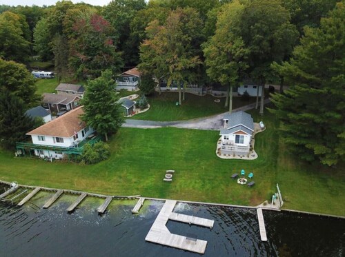 HEMLOCK - Grace Landing Cottages With Stunning Sunsets Over Hamlin Lake
