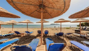 On the beach - pelouzo island view II (Vasilikos)