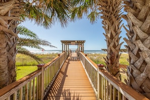Property grounds - Breathtaking Panoramic Views of the Gulf (Pensacola)
