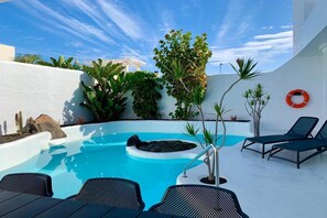 Outdoor pool - Villas Veaco Supreme Bahia Azul (La Oliva)