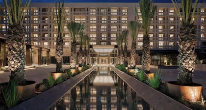 The Landmark Nicosia, Autograph Collection