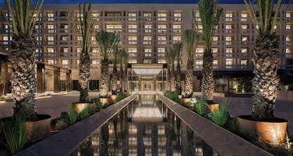 The Landmark Nicosia, Autograph Collection