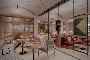 Desayuno buffet diario (EUR 40 por persona)