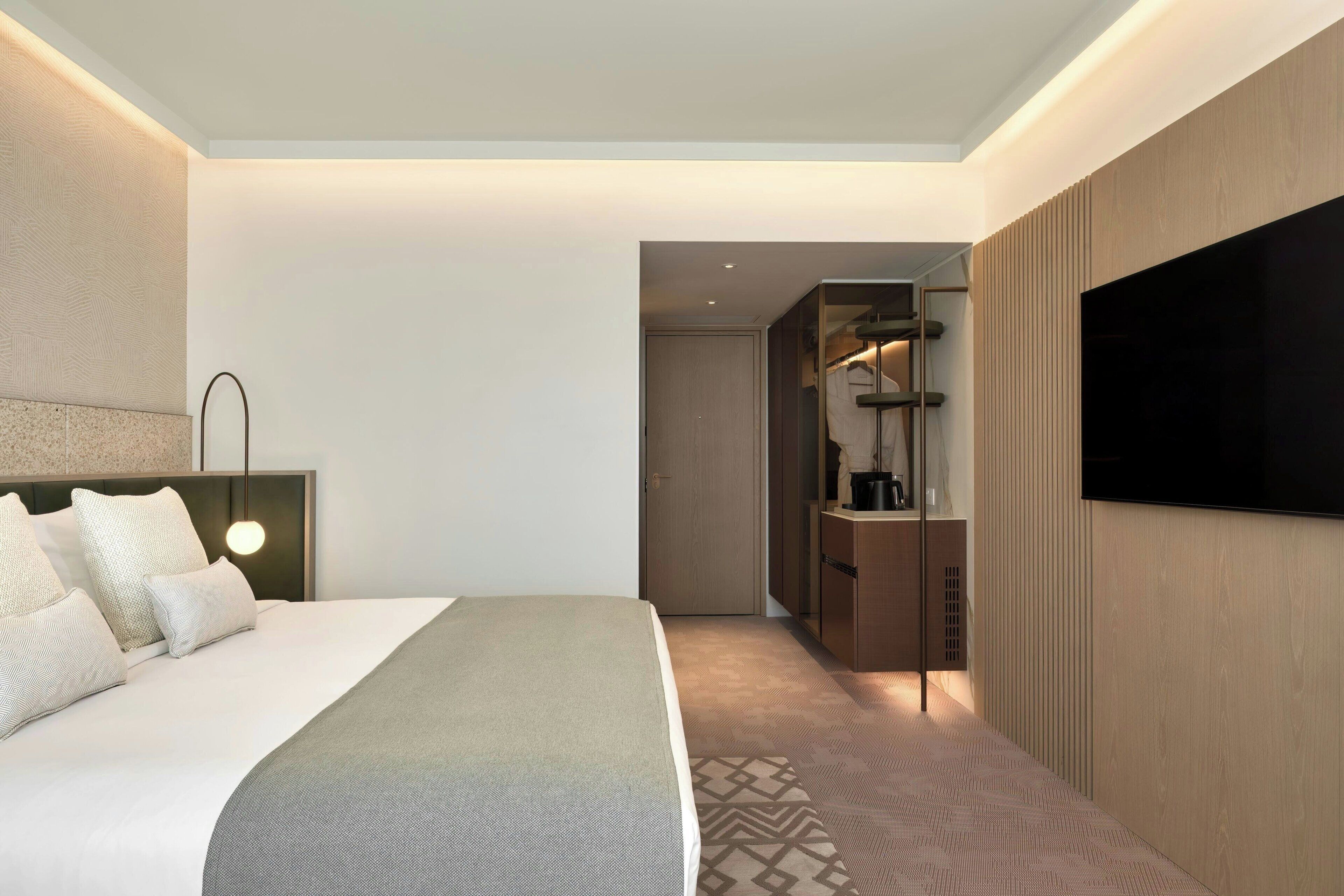 Kamar Premium, 1 Tempat Tidur King, Bebas Asap Rokok, balkon (Poolside)