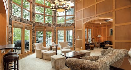 Lakefront Torch Lake Lodge - 4 Floors of Luxury, Nearby Premier Golf Courses