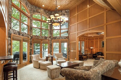 Lakefront Torch Lake Lodge - 4 Floors of Luxury, Nearby Premier Golf Courses