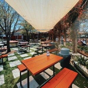Restauration en plein air