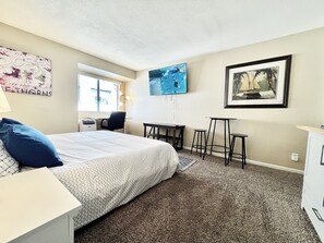 1 غرفة نوم ومكتب ومكواة/لوح كي وواي فاي مجانًا