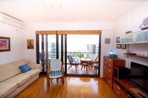City Apartment | Living area - The Blue Apartments (Budva)