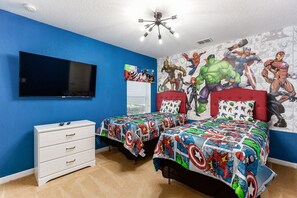 5 bedrooms, iron/ironing board, WiFi, bed sheets