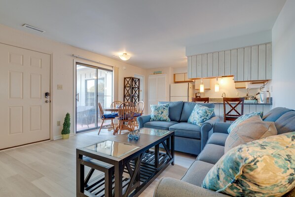 Smart-TV, Kamin, Bücher