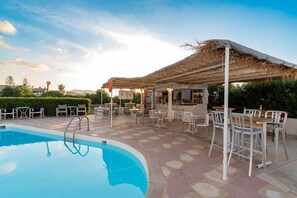 Outdoor pool - Anemos Inn Adults Only By Estia (Hersonissos)
