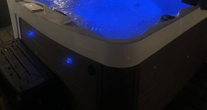 PRIVATE HOT TUB! Stunning updated downstairs home- Amazing Location