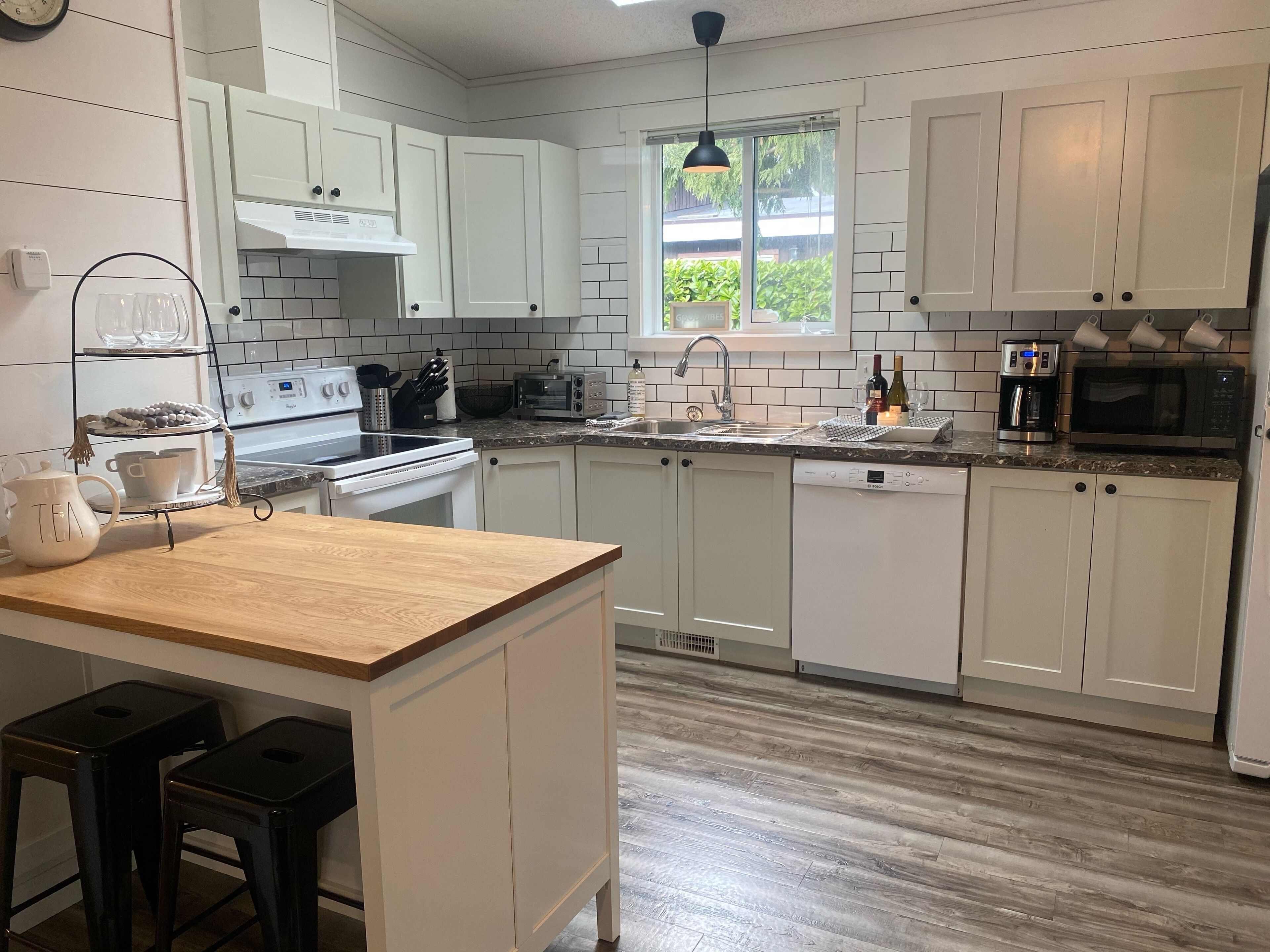 Top 10 LongTerm Rentals In Sechelt, Canada Updated 2024 Trip101