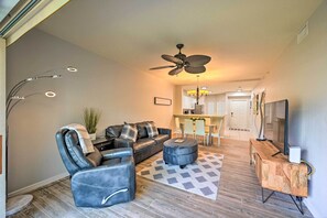 TV - Quiet Lely Resort Condo w/ Pool - 2 Mi to Golf! (Naples)