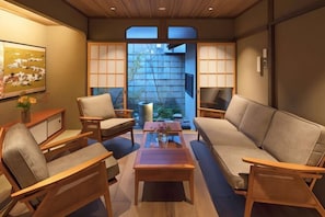 Living area - Sumitsugu Machiya House (Kyoto)