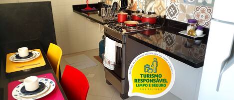 Fridge, oven, stovetop, cookware/dishes/utensils