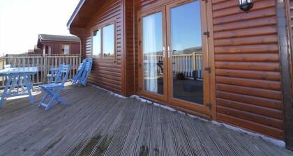 Loch Leven Lodge 11 by Interhome