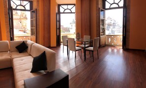 Apartment | Living area - Flore Apartment (Cuenca)