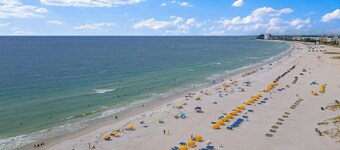 CLUB BAHIA WATERFRONT - COUNTRY CLUB USAGE