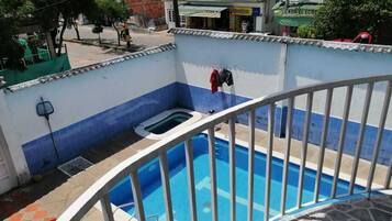 Alberca al aire libre