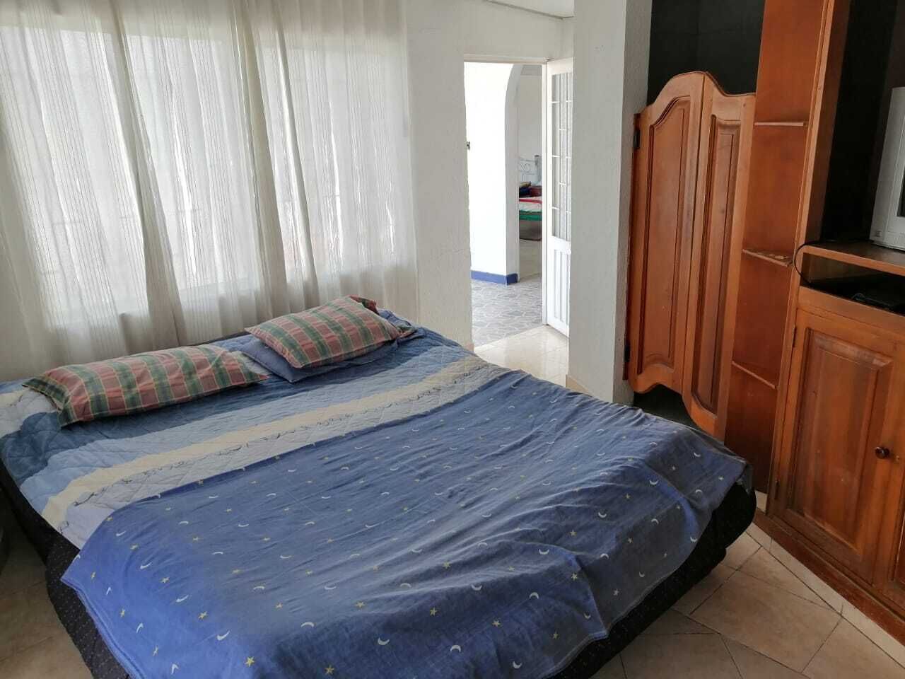 4 makuuhuonetta, Wi-Fi, vuodevaatteet