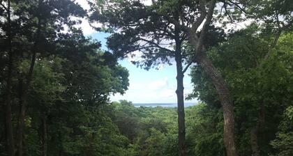 Lakeview @ Firefly Hideaway Lake Texoma Hot Tub King Bed FirePit Boat Parking