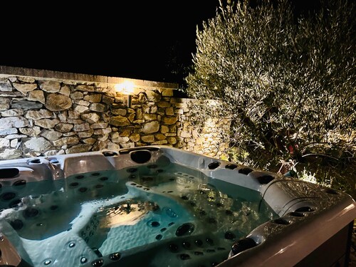 Chez Dabin - La Roche St Secret - 10 pers