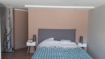 4 chambres, fer et planche Ă repasser, Wi-Fi gratuit, draps fournis