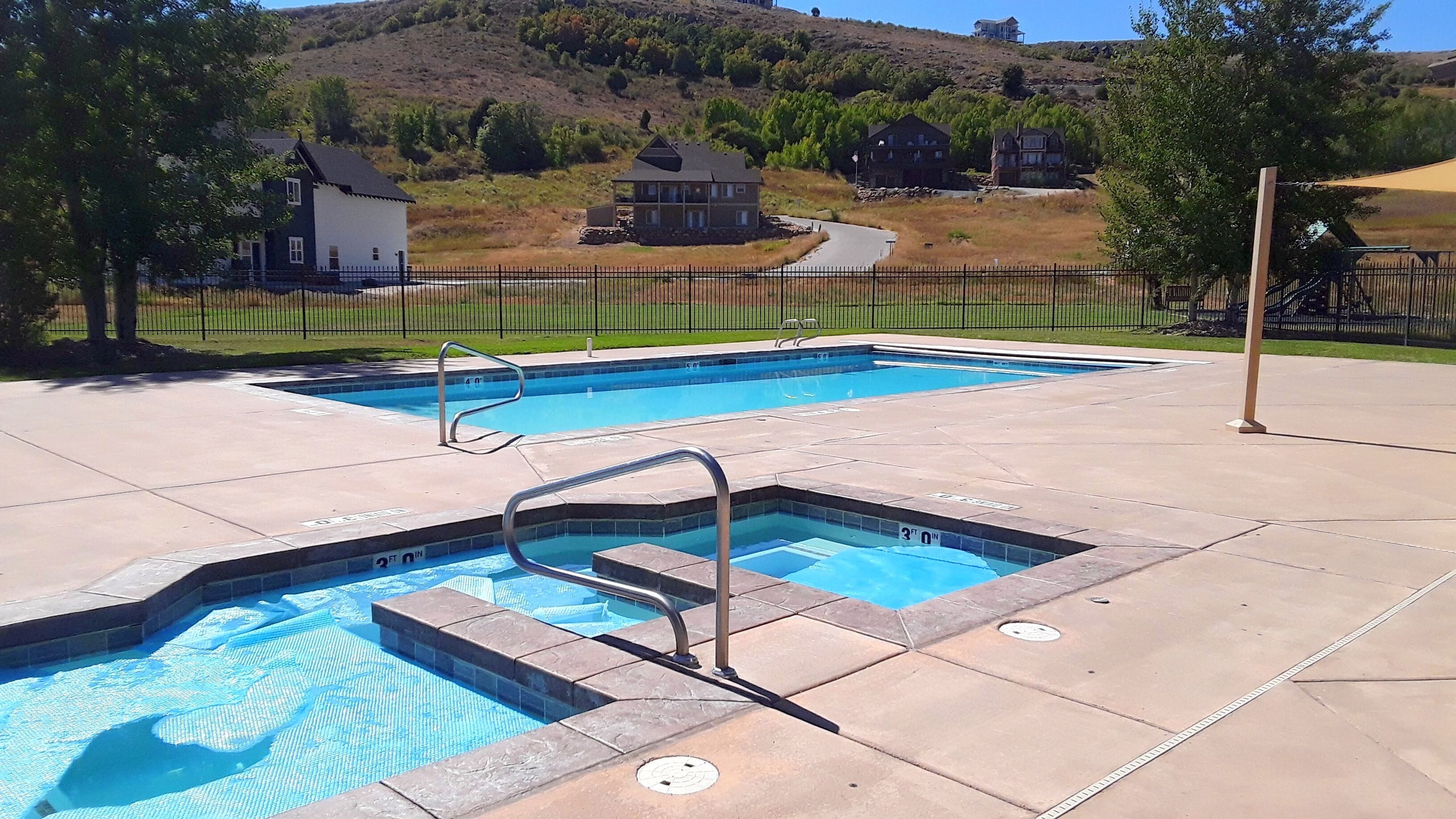 Utomhuspool