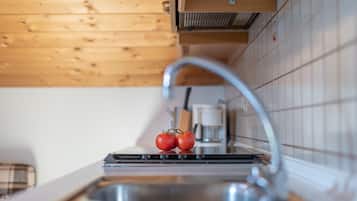 Réfrigérateur, four, plaque de cuisson, lave-vaisselle