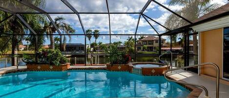 Una piscina climatizada