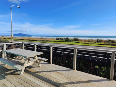 Beachfront with stunning views of Kapiti Island