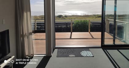 Beachfront with stunning views of Kapiti Island