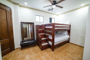 3 bedrooms, Internet