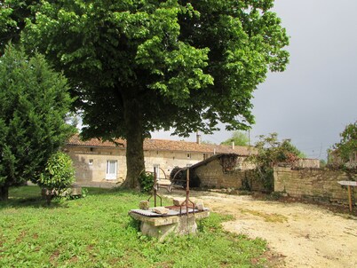 Longère (traditional long house) in southern Deux Sèvres