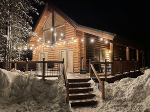 Exterior - Winter Wonderland! Hidden Pines ~ Yellowstone (Island Park)