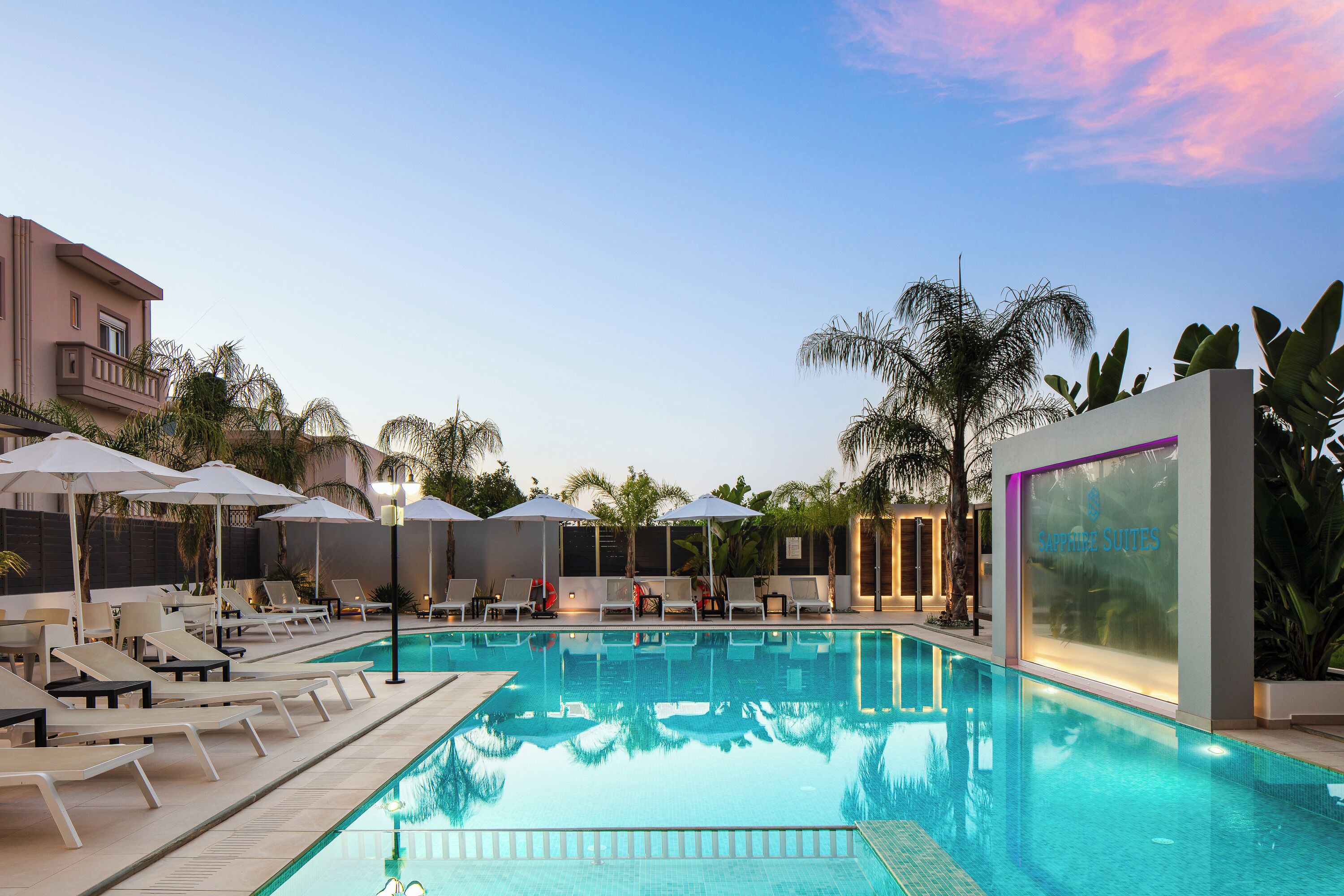 Seasonal outdoor pool, pool umbrellas, sun loungers