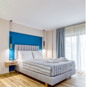 Suite (Split Level) | Ropa de cama de alta calidad y decoración individual
