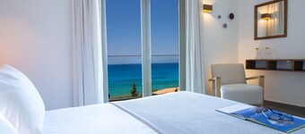 Ionian White Villas 250m from a sandy beach & close to Agios Nikitas!