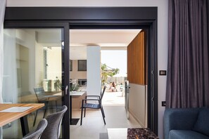 Superior Suite, Pool View | Balcony - Sapphire Horizon Suites (Kissamos)