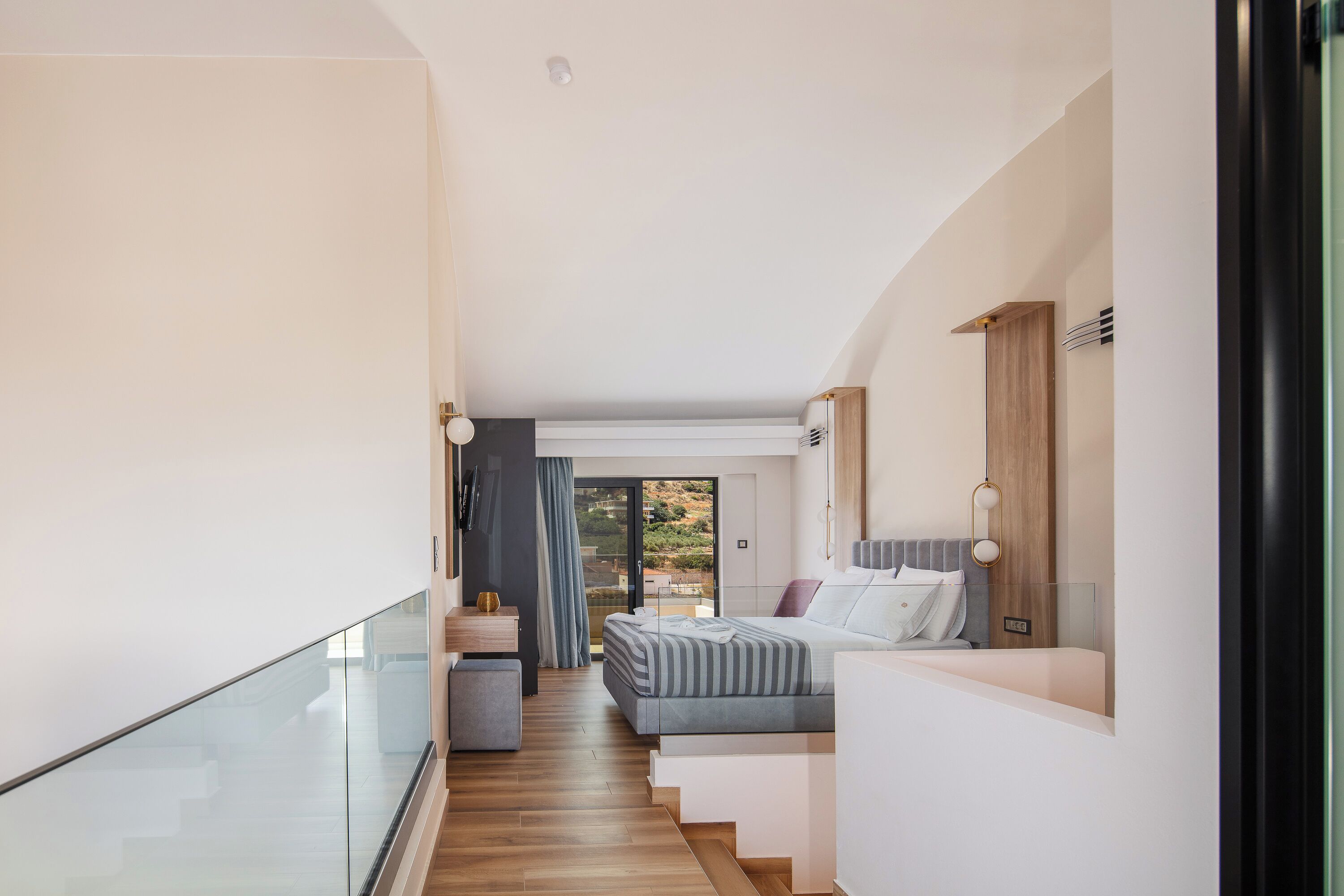 Photo - Sapphire Horizon Suites