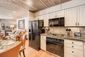 Condo, 2 Bedrooms | Private kitchen | Fridge, microwave, oven, coffee/tea maker - 51 Snowflower 2 Bedroom Condo by RedAwning (Park City)