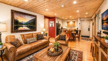 Condo, 2 Bedrooms | Living area | TV