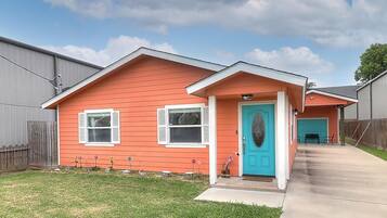 Talo, 2 makuuhuonetta | Ulkopuoli